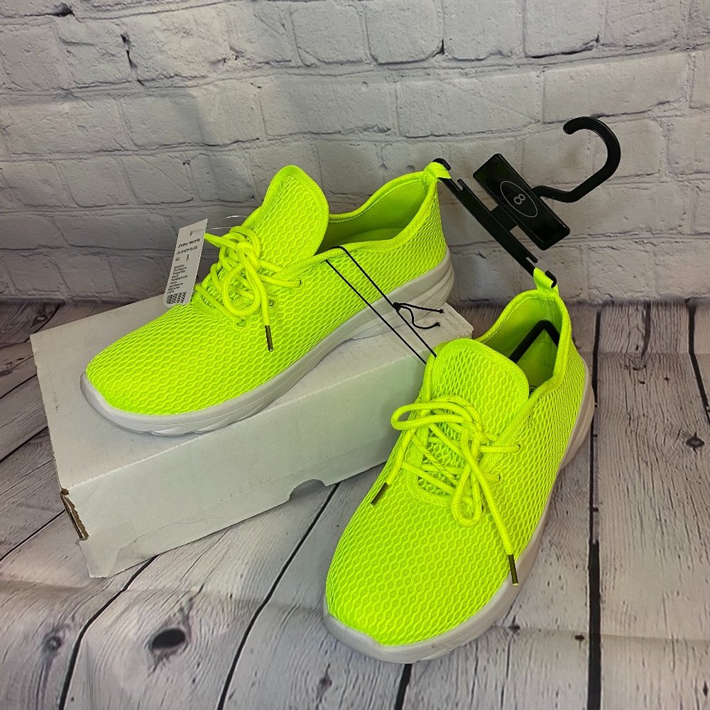 SOLE MATES sneakers Neon Yellow Green Size 8 (NWT)